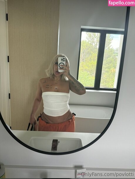 Ally Lotti onlyfans star