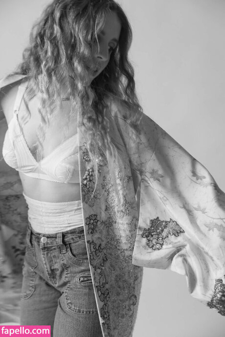 Angelina Mango onlyfans content