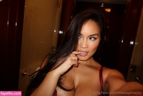 DaphneJoy nude only fans leaks