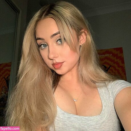 WandaWillow onlyfans archive