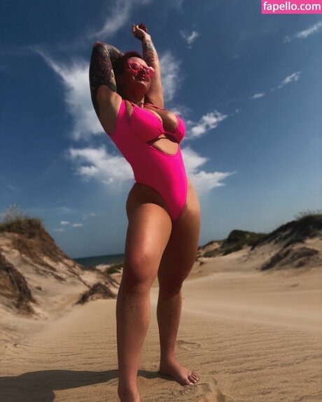 EmeryEXP free onlyfans