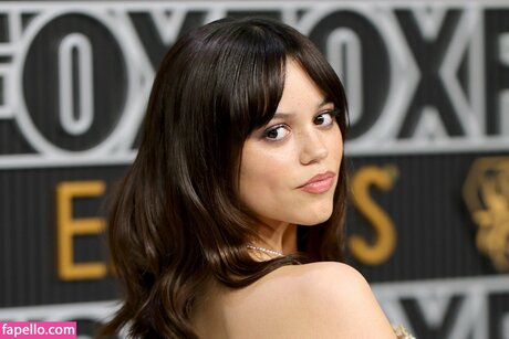 Jennaortega porn onlyfans leaks