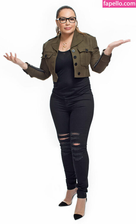 Angi Martinez onlyfans nudes