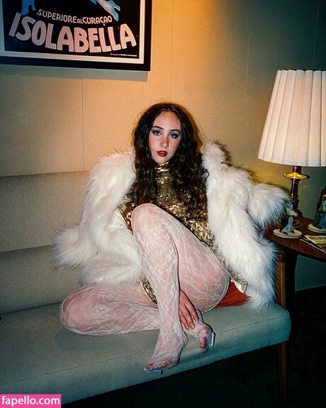 chappellroan onlyfans model photos