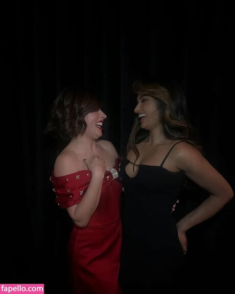 Varada Sethu onlyfans lean