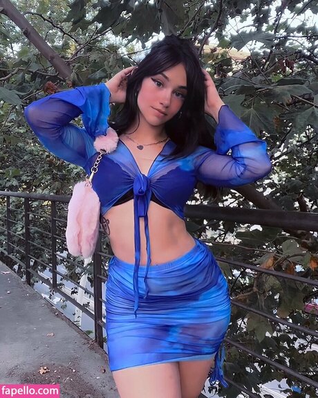 Oreo Consushi topless onlyfans