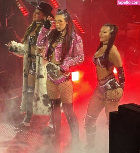 Fallon Henley onlyfans nude pics