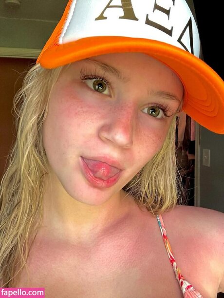 Mads Thompson Maddiiedee onlyfans leaked naked