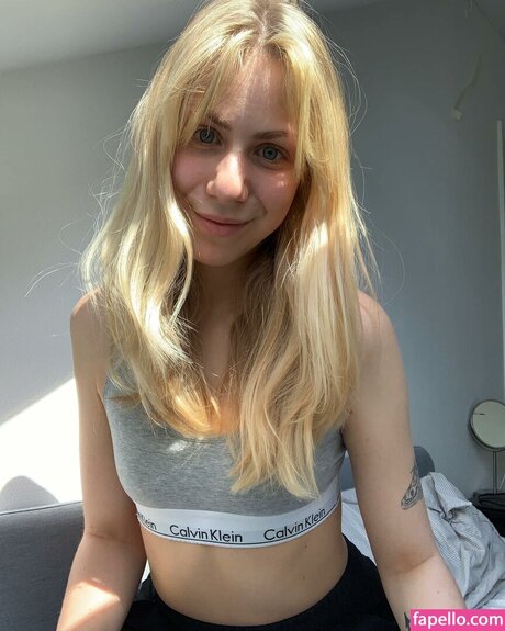 Marie Watson onlyfans images