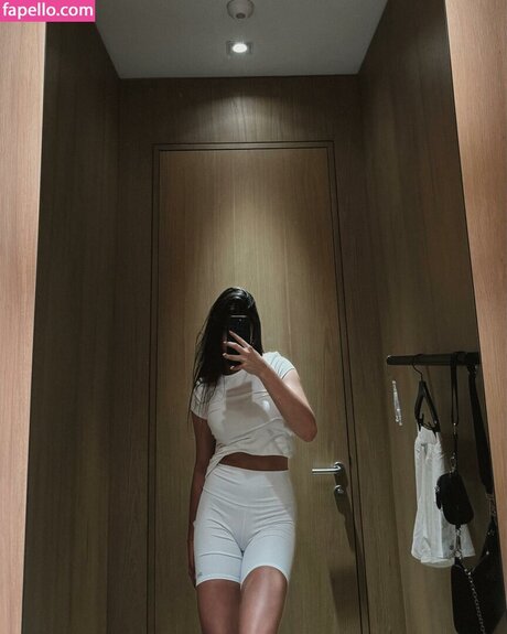 Celepamio nudes onlyfans