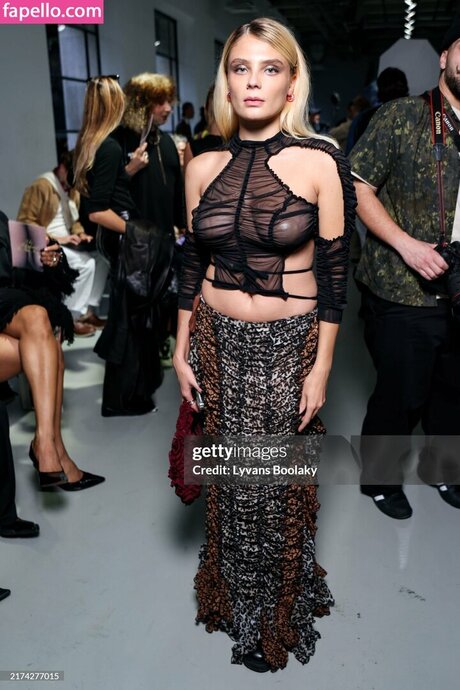 Maelle Pistoia onlyfans pics