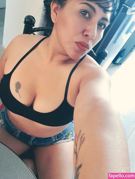 Monica Agundiz onlyfans striptease
