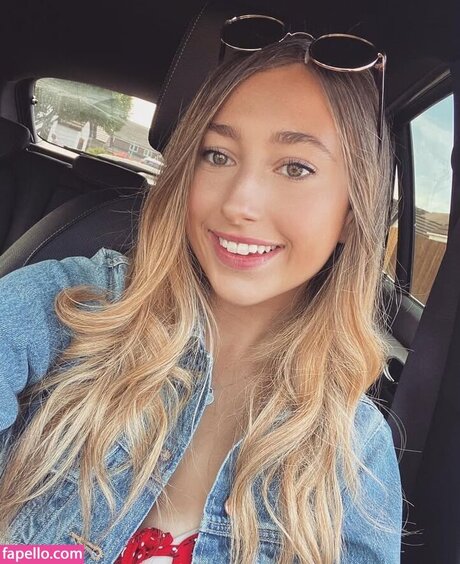 Chlo Matt onlyfans pics