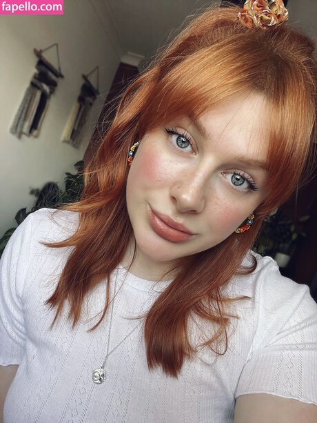 faefeet127 on onlyfans