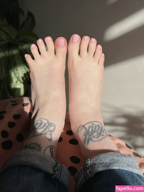 faefeet127 sexy onlyfans