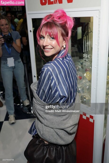 Maddie Phillips leaks onlyfans