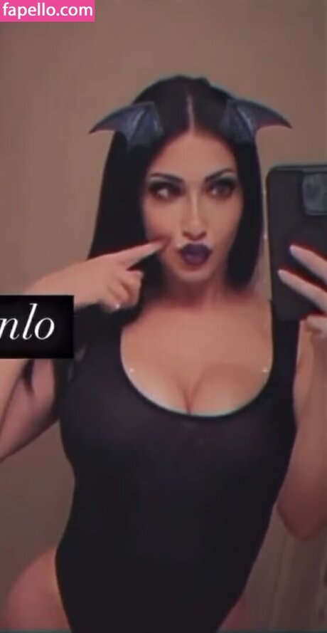 slanofflames only fans pictures