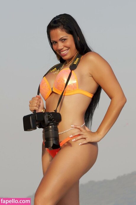 Karyn Alvys onlyfans sexy