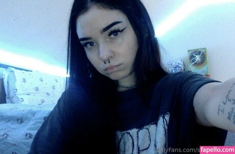 Shelleyyrose onlyfans leajs