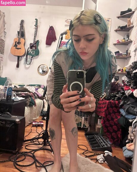 wormsheriff onlyfans model