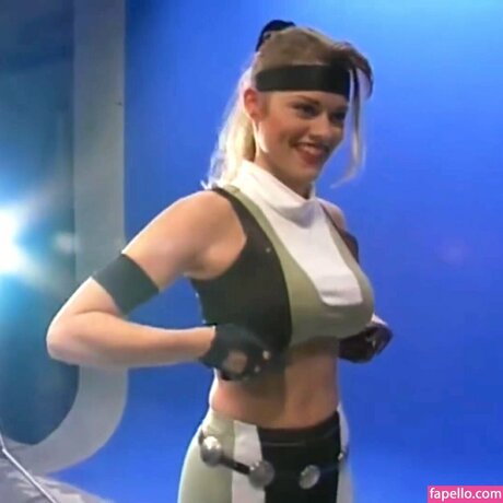 Kerri Ann Hoskins nude onlyfans leak