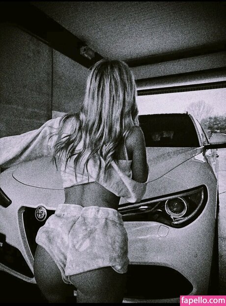 Livromanoo nude onlyfans leaked