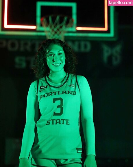 Brooklyn Strandy desnuda onlyfans