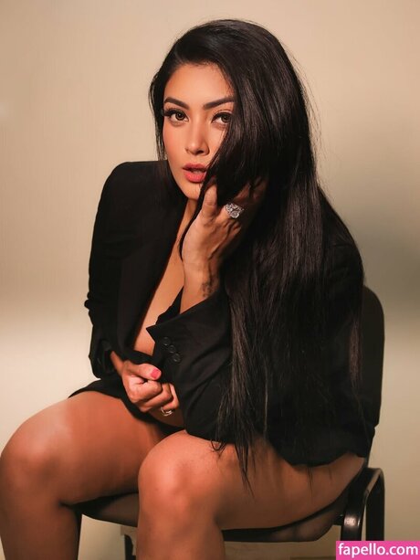 Twinkle Kapoor nudes onlyfans leaks