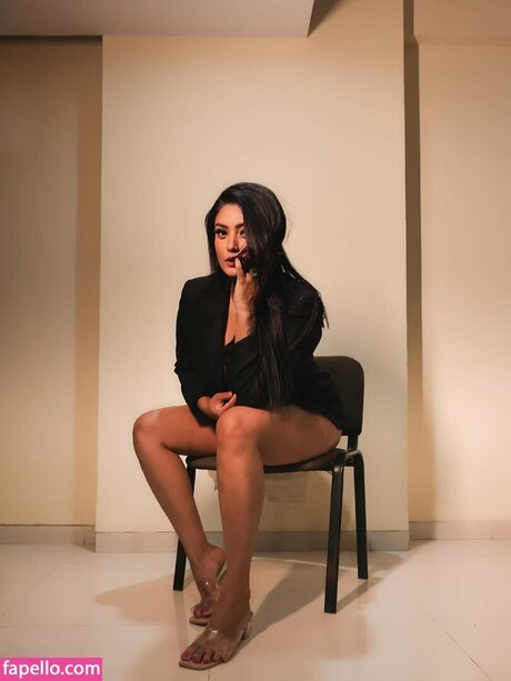 Twinkle Kapoor leaks onlyfans