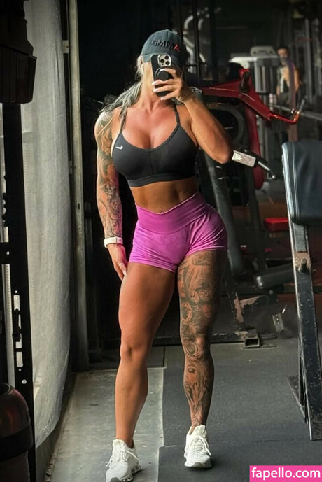 Sara Pauline fans only