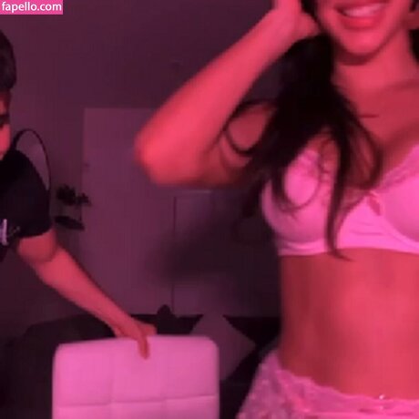 Ana Maxi onlyfans nude leaked