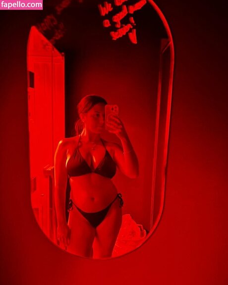 tiffanykrylov nude on onlyfans