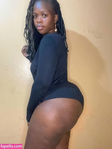 Edna Anjela onlyfans leak