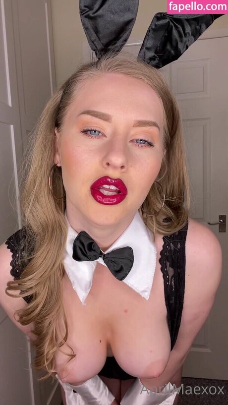 April Mae Xox onlyfans content