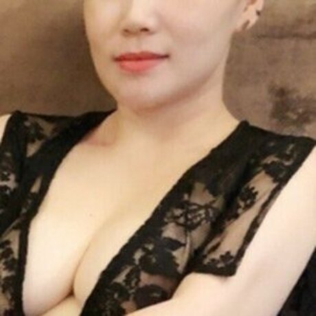 Hotwifebaobao Miqi leaked onlyfans naked