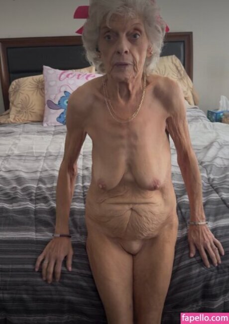 Grandma Linda Lindahope1939 Lucy cutest onlyfans ass