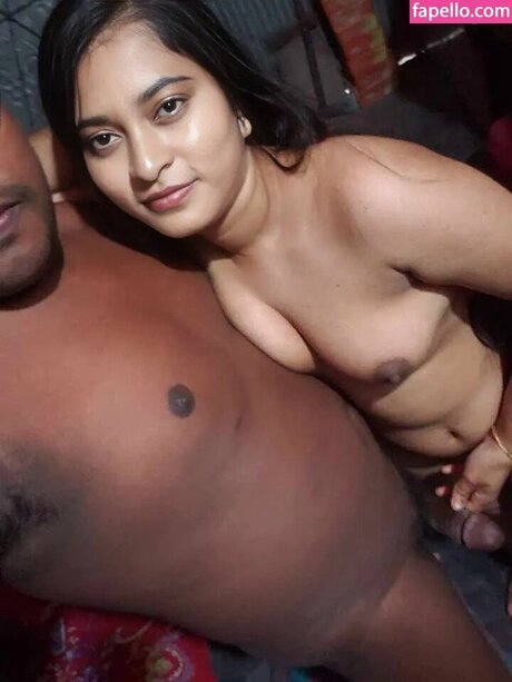 Reya Ghosh nude leaked onlyfans