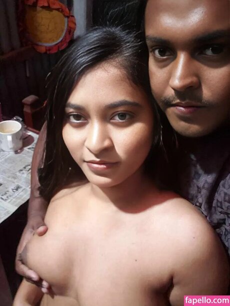 Reya Ghosh only fans pictures