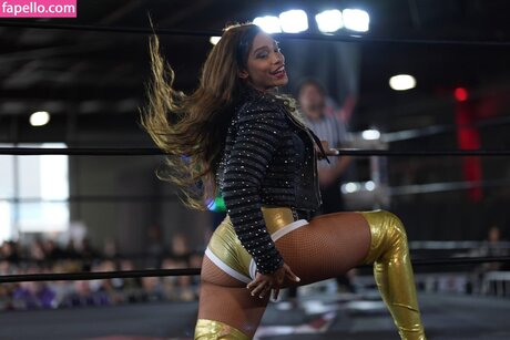 Kaci Lennox onlyfans boobs