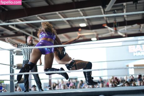 Kaci Lennox onlyfans porn leak