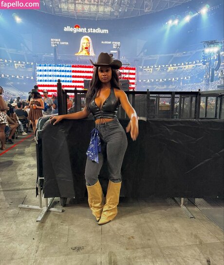 Ashley Cunningham onlyfans nude porn