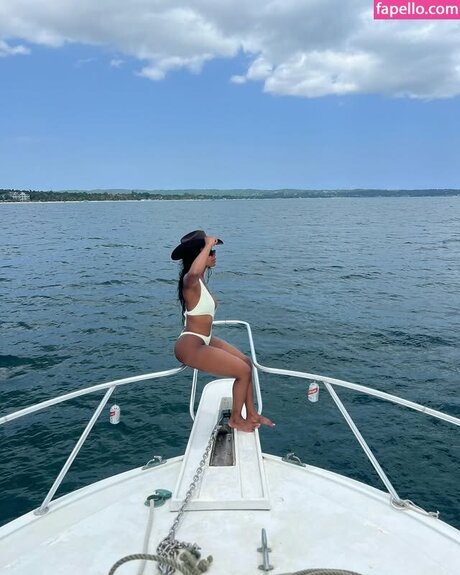 Ashley Cunningham onlyfans star