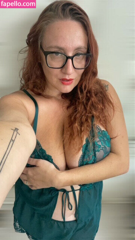 RefashionedHippie onlyfans content type