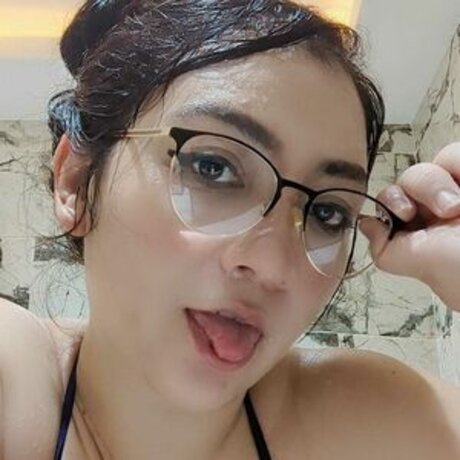 Virydinthemirror onlyfans nude pictures