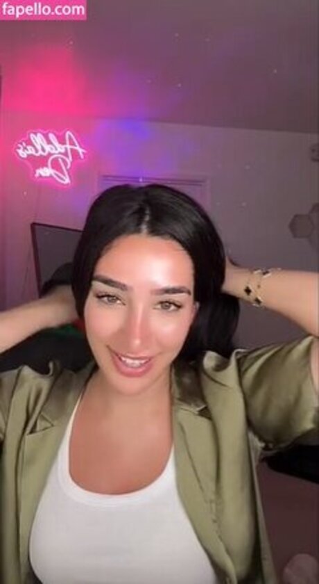 adolladola on onlyfans