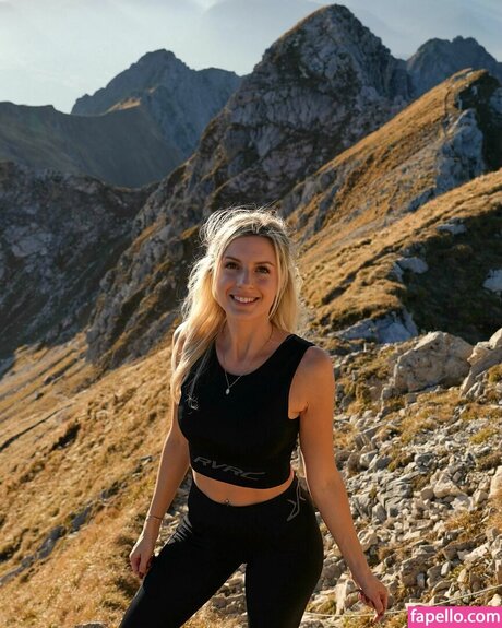 janina ejt onlyfans nude leaks