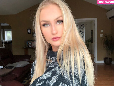 Leeana Houston naked onlyfans