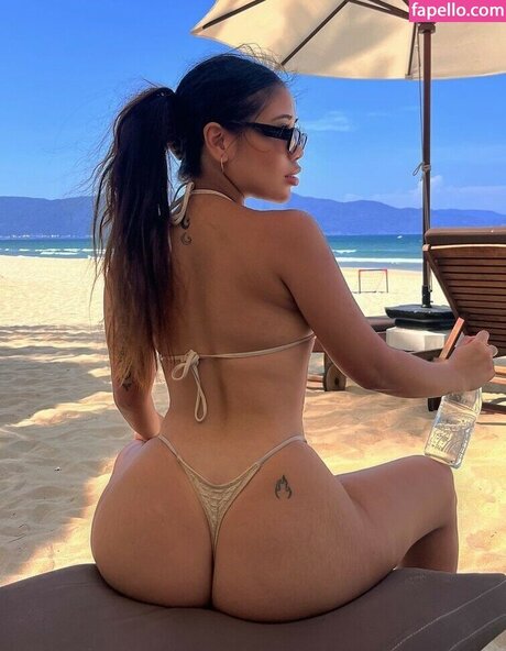 Moraigne onlyfans posts