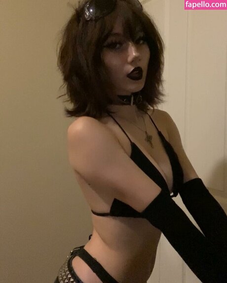 Trinity Manaj onlyfans pics nude