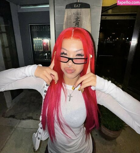 Molly Santana only fans.